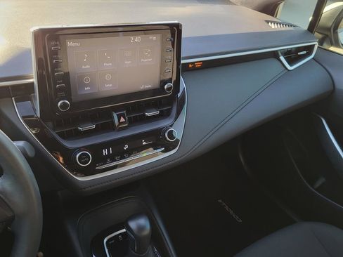 Used 2020 Toyota Corolla SE image 20