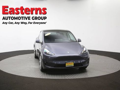 Used 2023 Tesla Model Y Long Range AWD/4WD image 48