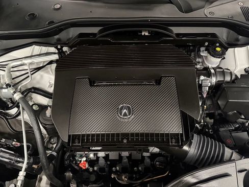 Used 2024 Acura MDX SH-AWD w/ Technology Package image 9