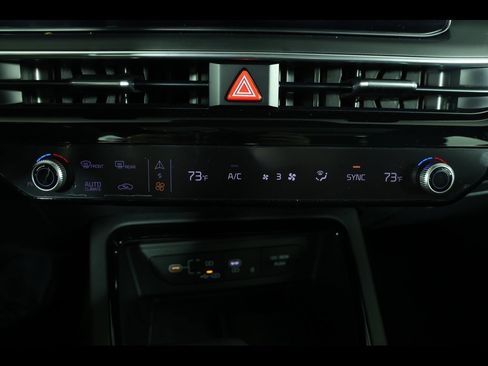 Used 2025 Kia K5 GT-Line w/ GT-Line Premium Package image 28