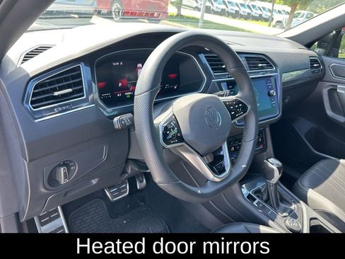 Certified 2024 Volkswagen Tiguan SE R-Line image 17