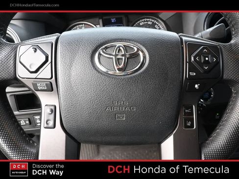 Used 2019 Toyota Tacoma TRD Sport w/ Technology Package image 7