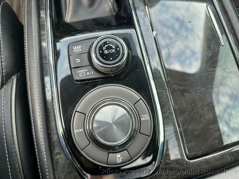 Used 2020 INFINITI QX80 Luxe w/ All-Season Package RWD image 14
