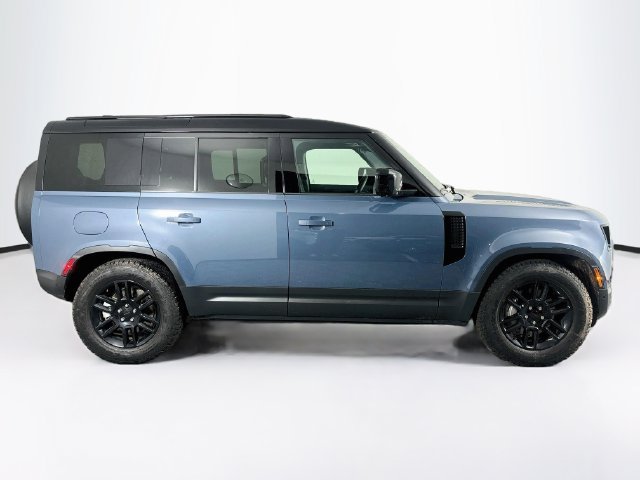 Used 2026 Land Rover Defender 110 S AWD/4WD image 4