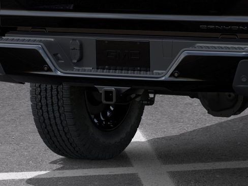 New 2026 GMC Canyon Denali w/ LPO, Denali Black Edition image 38