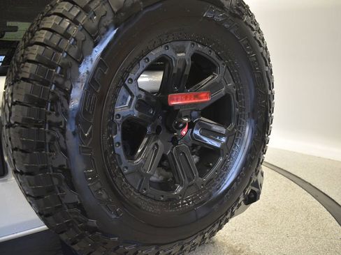 Used 2022 Jeep Wrangler Unlimited Rubicon 4xe w/ Cold Weather Group image 11