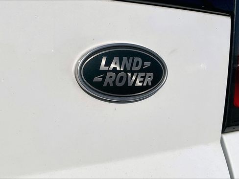 Used 2021 Land Rover Range Rover Sport HST image 9