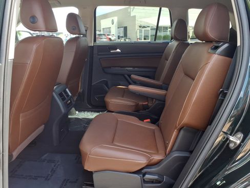 Certified 2021 Volkswagen Atlas SE image 22