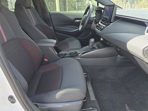 Certified 2025 Toyota Corolla LE image 14