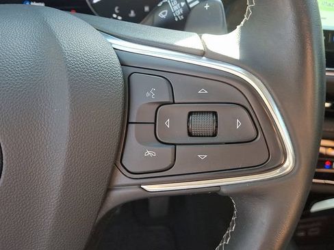Used 2023 Buick Envision Avenir AWD/4WD image 34