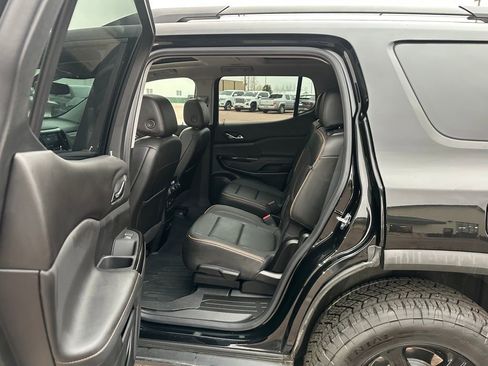 Used 2023 GMC Acadia AT4 w/ Technology Package image 20
