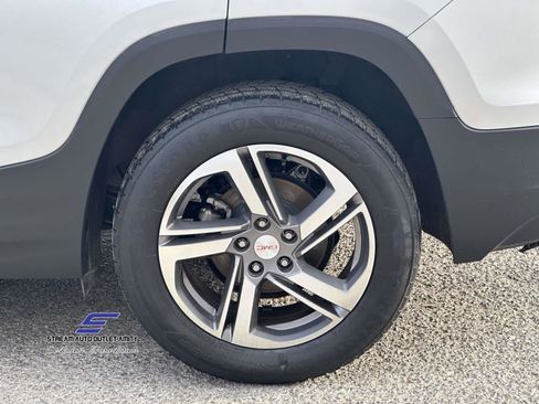 Used 2021 GMC Terrain SLT image 10