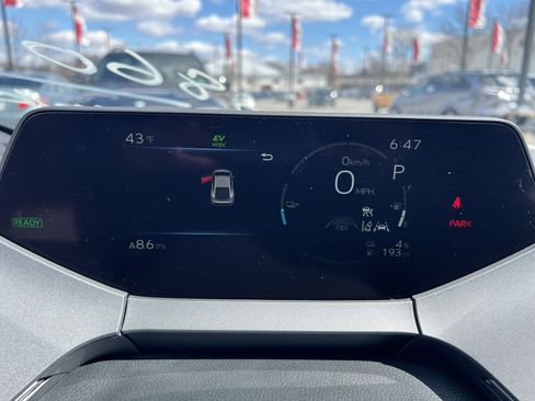 New 2026 Toyota Prius Plug-In Hybrid image 12