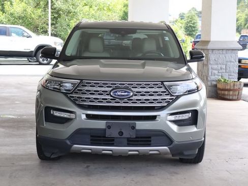 Used 2020 Ford Explorer Limited RWD image 2