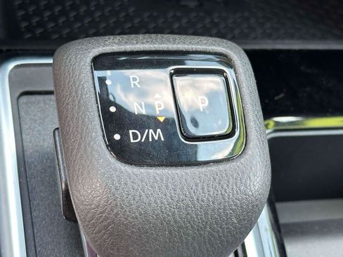 Used 2023 Nissan Pathfinder SL w/ SL Premium Package AWD/4WD image 27