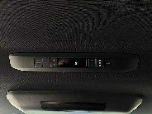 New 2026 Toyota Sienna Limited image 14