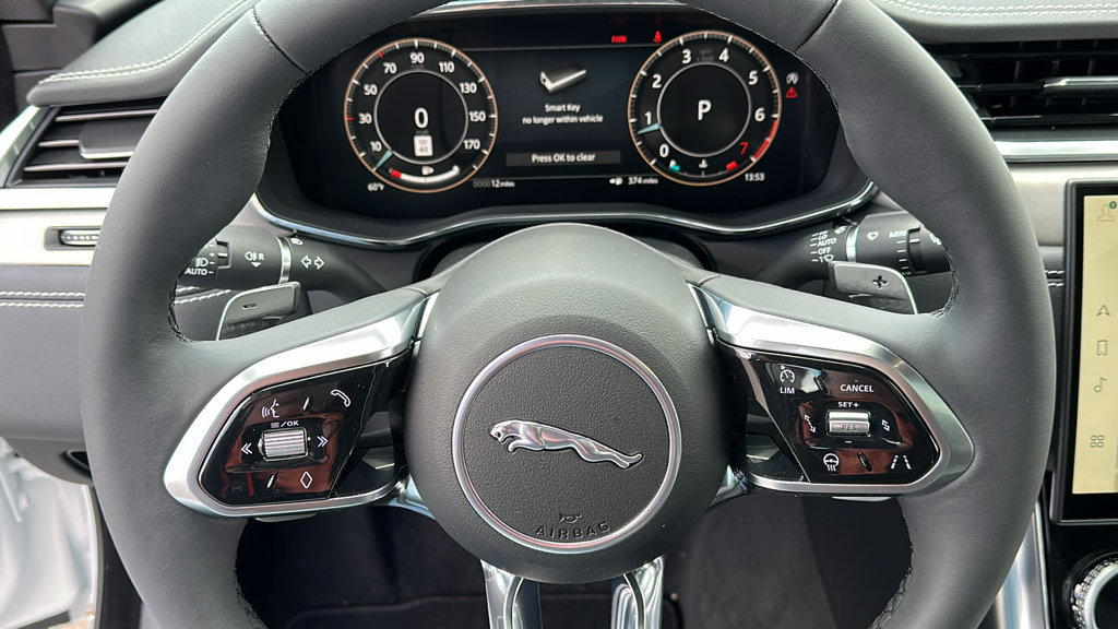 Used 2024 Jaguar XF R-Dynamic SE AWD/4WD image 13