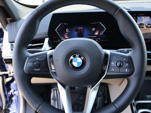 New 2025 BMW X1 xDrive28i w/ Technology Package image 32
