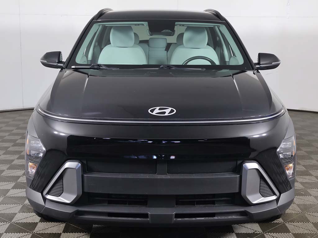 Used 2024 Hyundai Kona SEL w/ Convenience Package FWD image 12
