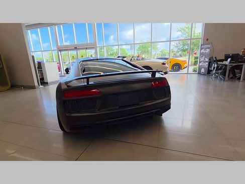 Used 2017 Audi R8 V10 plus AWD/4WD image 41