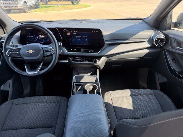 Used 2025 Chevrolet Equinox LT AWD/4WD image 24
