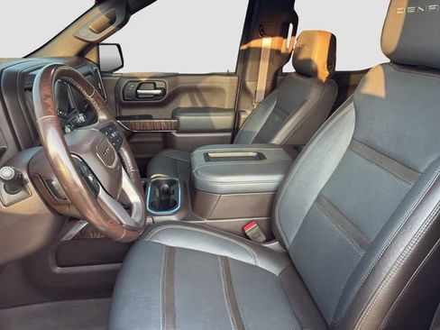 Used 2019 GMC Sierra 1500 Denali w/ Denali Ultimate Package AWD/4WD image 11