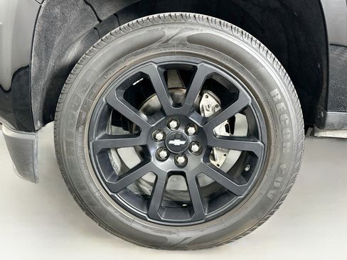 Used 2020 Chevrolet Colorado LT w/ Colorado RST Special Edition AWD/4WD image 11