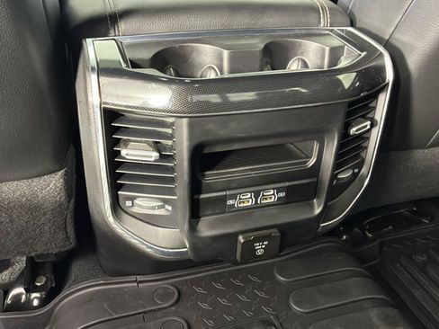 Used 2022 RAM 2500 Laramie AWD/4WD image 15