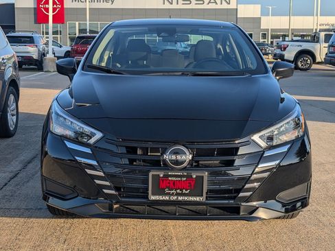 Certified 2025 Nissan Versa S w/ Trunk Package FWD image 6