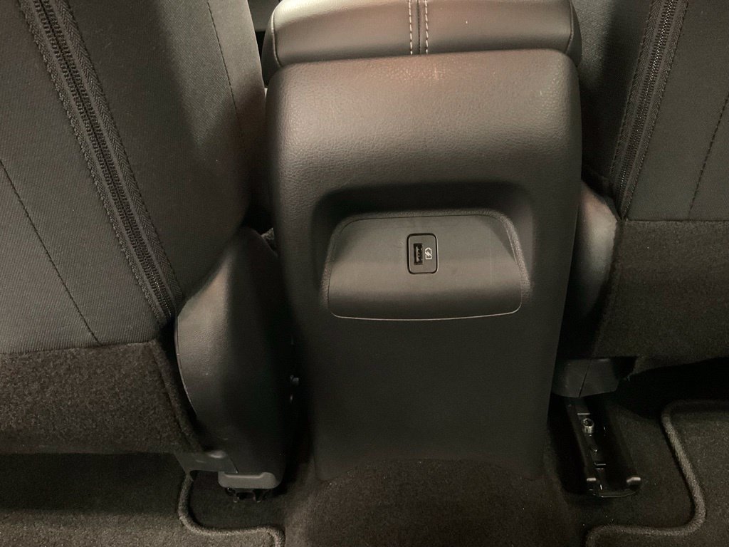 Used 2025 Nissan Sentra SV w/ All-Weather Package FWD image 33