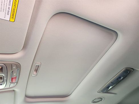 New 2025 Kia Telluride S image 18