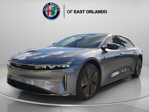 Used 2025 Lucid Air Pure image 4