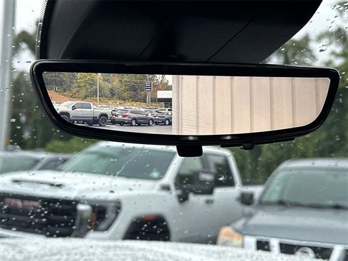 Used 2025 GMC Sierra 2500 Denali Ultimate image 32