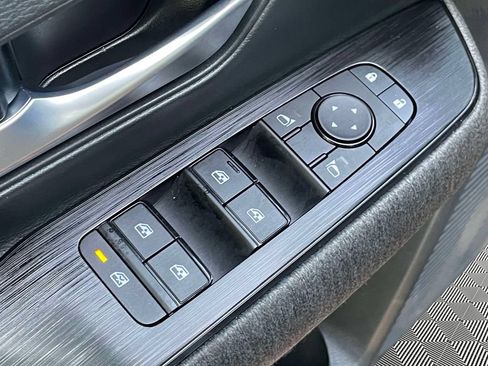Used 2026 Nissan Kicks SV FWD image 15