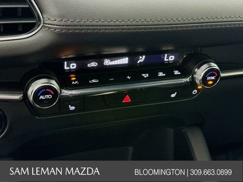 Used 2024 MAZDA MAZDA3 s FWD image 15