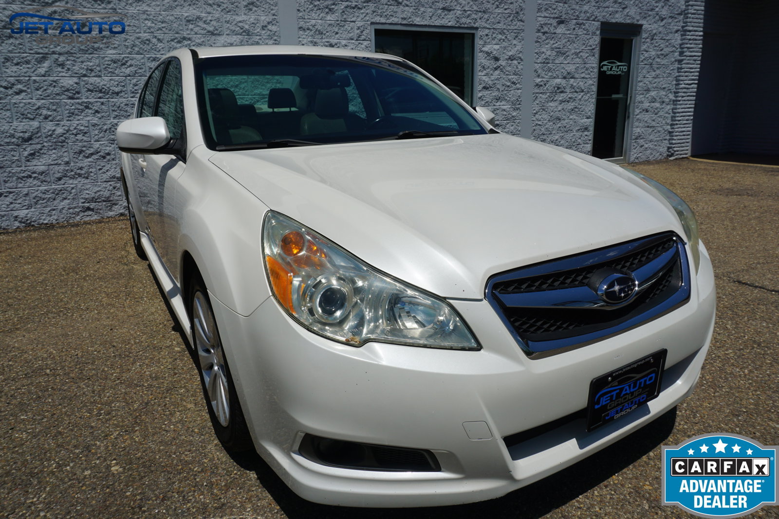 Used 2011 Subaru Legacy 2.5i Limited w/ Appearance Package 1H AWD/4WD image 7