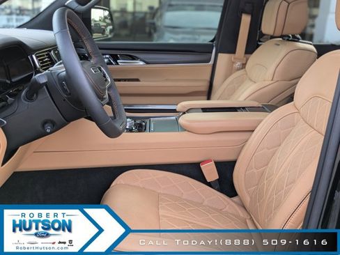New 2024 Jeep Grand Wagoneer Series III w/ Quick Order Packagew 28T AWD/4WD image 21