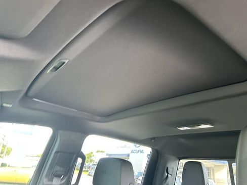 Used 2024 GMC Sierra 2500 AT4 w/ AT4 Premium Plus Package AWD/4WD image 31