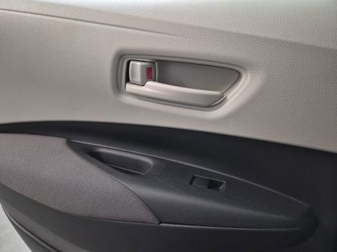 Used 2023 Toyota Corolla LE image 36