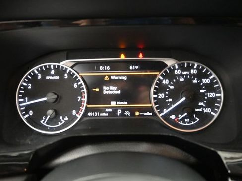 Used 2024 Nissan Pathfinder SL AWD/4WD image 15