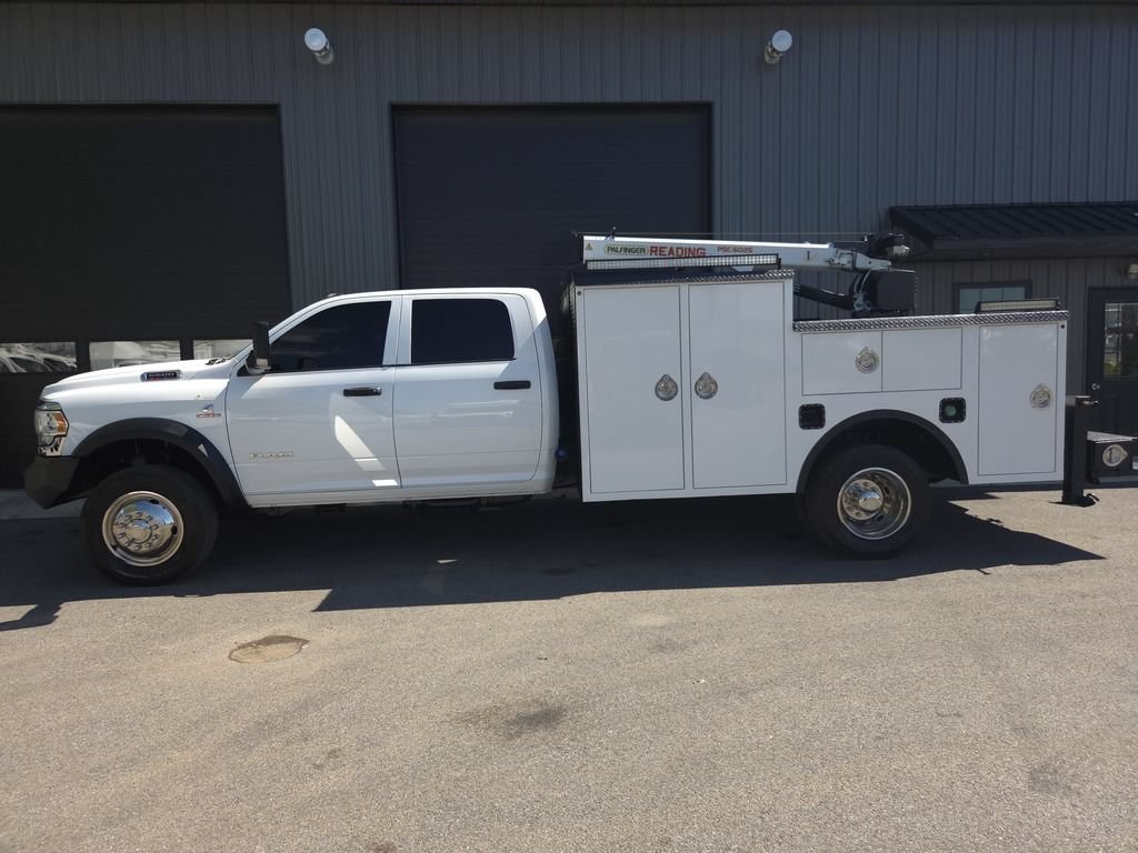 Used 2020 RAM 5500 Tradesman w/ Chrome Appearance Group AWD/4WD image 1