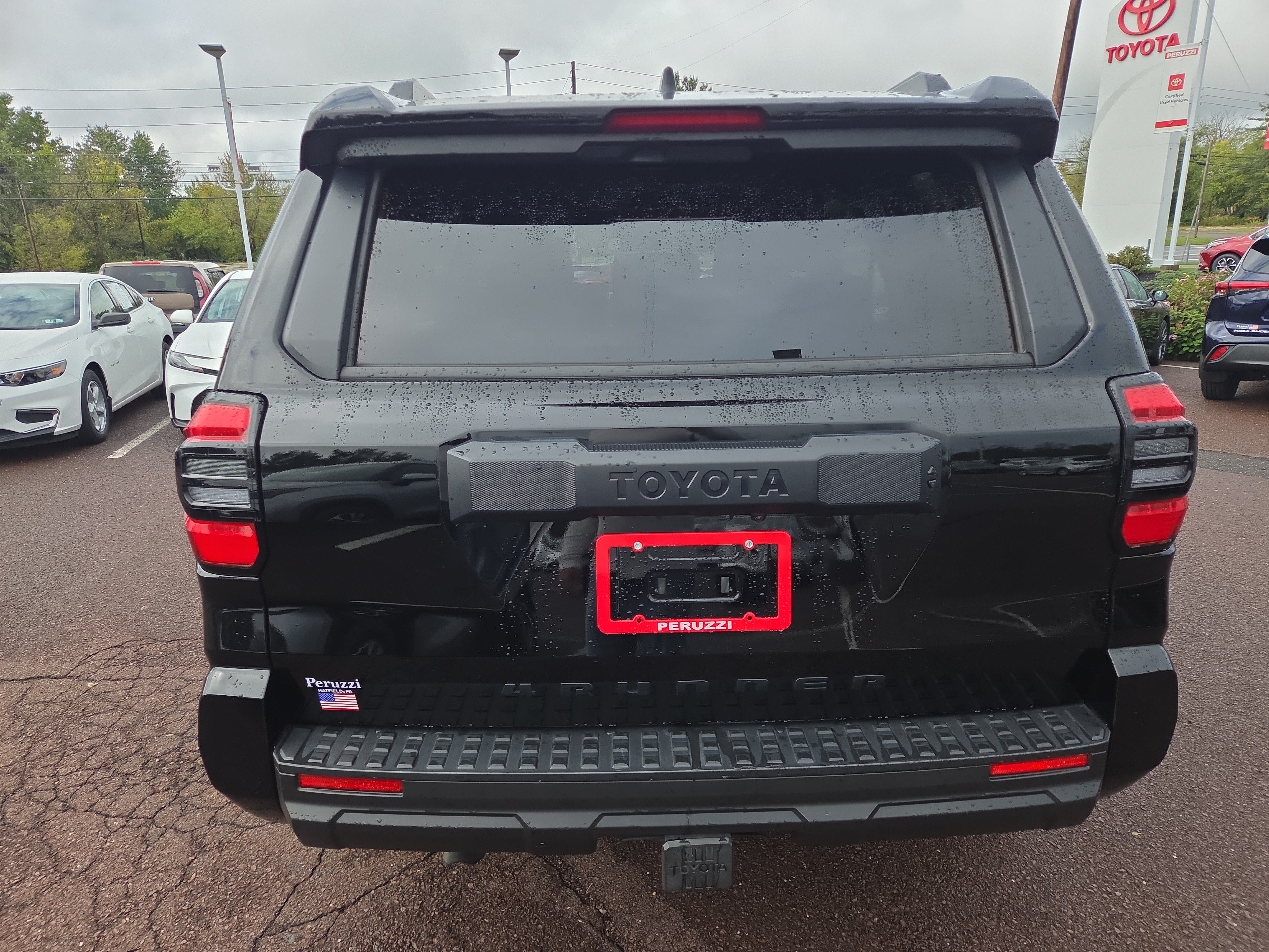 Certified 2025 Toyota 4Runner SR5 AWD/4WD image 4