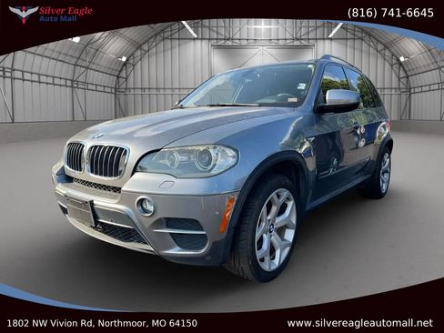 Used 2011 BMW X5 xDrive35i image 1