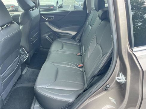 Used 2023 Subaru Forester Limited AWD/4WD image 13