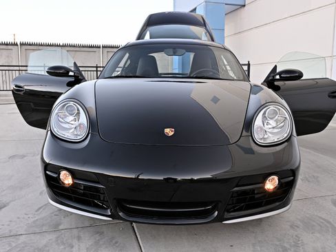 Used 2006 Porsche Cayman S RWD image 11