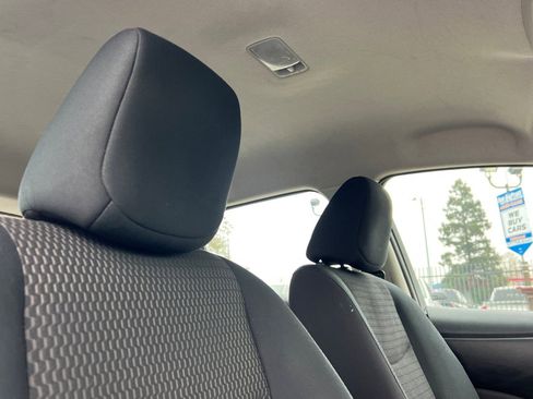 Used 2015 Nissan Leaf S w/ Charge Package image 17