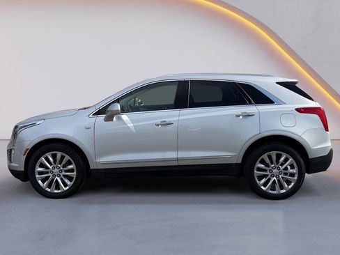 Used 2019 Cadillac XT5 Premium Luxury image 6