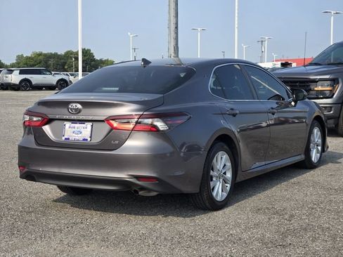 Used 2023 Toyota Camry LE FWD image 7