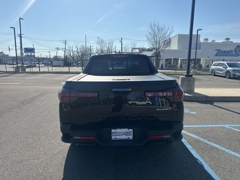 Used 2023 Hyundai Santa Cruz Night image 7