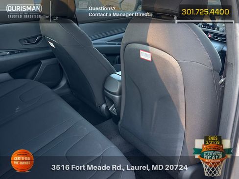 Certified 2025 Hyundai Elantra Sport image 9